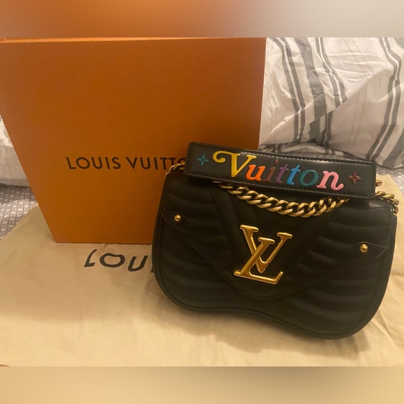 Louis Vuitton New Wave Chain Black PM - Picture 1 of 13